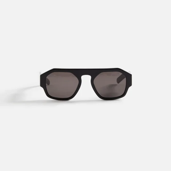 lefty flatlist sunglasses matte black frame with black lens - KITH-SHOP