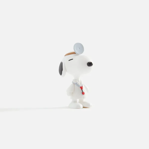 medicom toy udf peanuts series 15 doctor snoopy collectible figure - KITH-SHOP