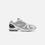 saucony triumph 4 running shoes grey silver - KITH-SHOP